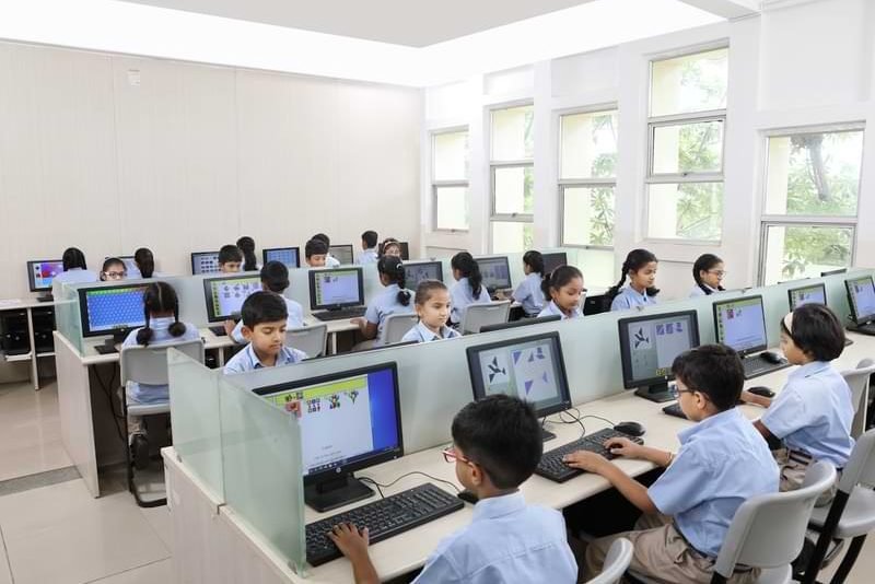 Computer Lab - Presidency school bangalore north